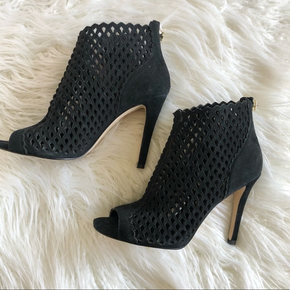 Ivanka Trump Didia Cutout Suede Bootie Black 7.5 - Picture 9 of 15